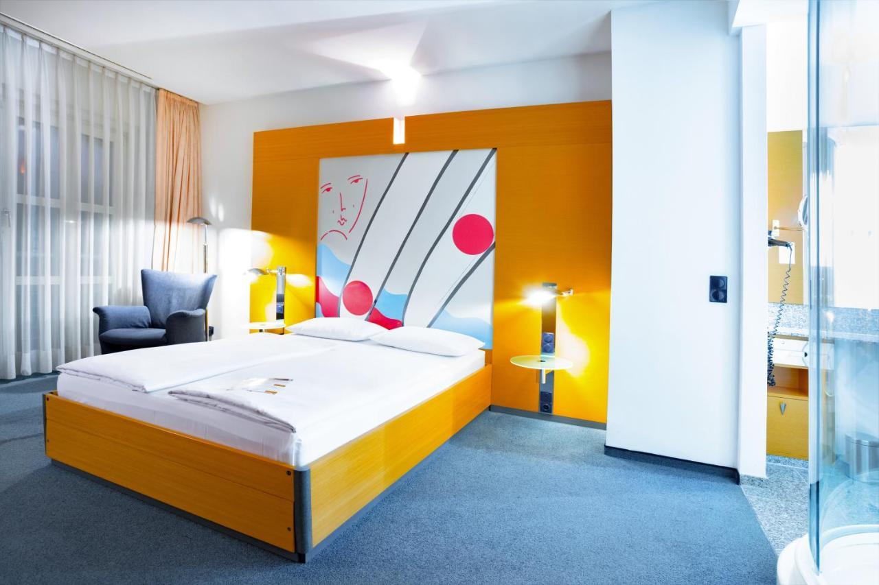 Hotel Berlin Ostbahnhof — Fotky 2